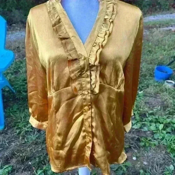 I.N. Studio Shimmery Gold Formal Blouse - Picture 9 of 9